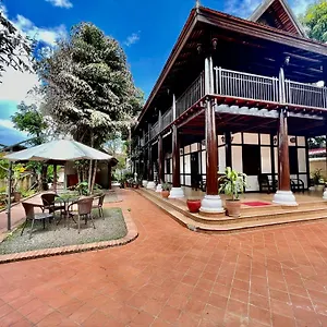 Vieng Sa Vanh Hotel